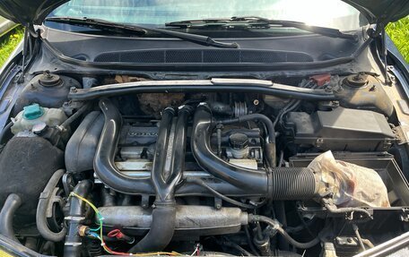 Volvo S80 II рестайлинг 2, 1998 год, 370 000 рублей, 4 фотография