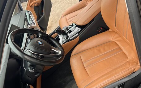 BMW 5 серия, 2019 год, 1 950 000 рублей, 6 фотография