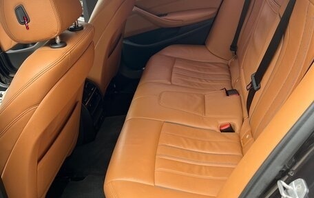 BMW 5 серия, 2019 год, 1 950 000 рублей, 8 фотография