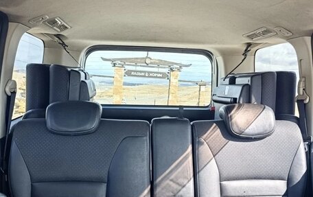 Nissan Serena III, 2006 год, 900 000 рублей, 12 фотография