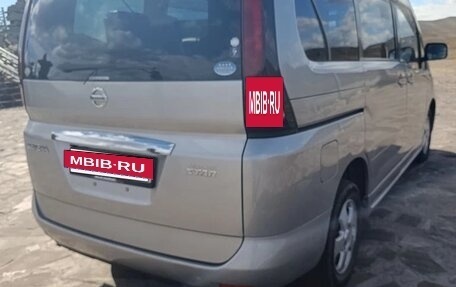 Nissan Serena III, 2006 год, 900 000 рублей, 14 фотография