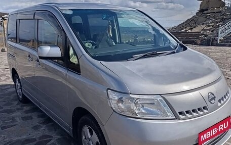 Nissan Serena III, 2006 год, 900 000 рублей, 18 фотография