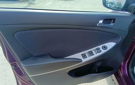 Hyundai Solaris II рестайлинг, 2013 год, 979 995 рублей, 10 фотография