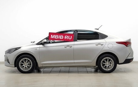 Hyundai Solaris II рестайлинг, 2021 год, 1 695 000 рублей, 8 фотография
