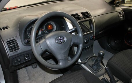 Toyota Corolla, 2007 год, 657 000 рублей, 13 фотография