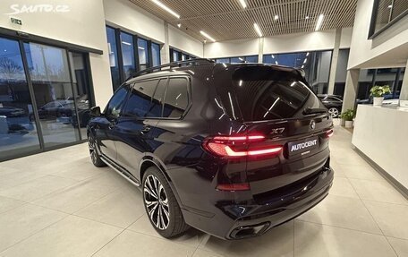 BMW X7, 2024 год, 13 800 000 рублей, 5 фотография