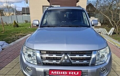Mitsubishi Pajero IV, 2011 год, 2 070 000 рублей, 1 фотография
