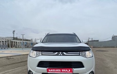Mitsubishi Outlander III рестайлинг 3, 2013 год, 1 480 000 рублей, 1 фотография