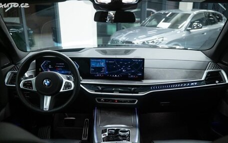 BMW X7, 2024 год, 13 800 000 рублей, 28 фотография