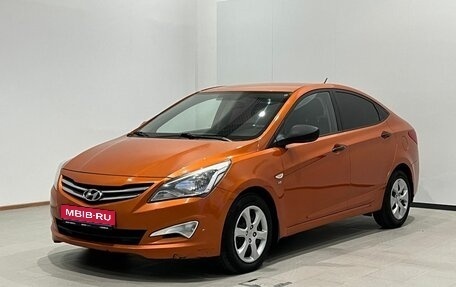 Hyundai Solaris II рестайлинг, 2015 год, 1 080 000 рублей, 1 фотография