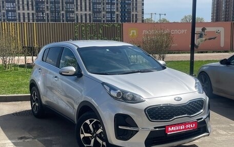 KIA Sportage IV рестайлинг, 2020 год, 2 995 000 рублей, 1 фотография