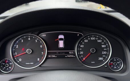 Volkswagen Touareg III, 2014 год, 2 950 000 рублей, 2 фотография