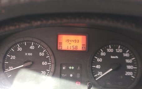 Renault Logan I, 2006 год, 220 000 рублей, 5 фотография