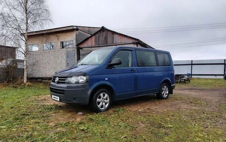 Volkswagen Caravelle T5, 2010 год, 955 000 рублей, 5 фотография