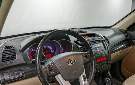 KIA Sorento II рестайлинг, 2010 год, 1 200 000 рублей, 13 фотография