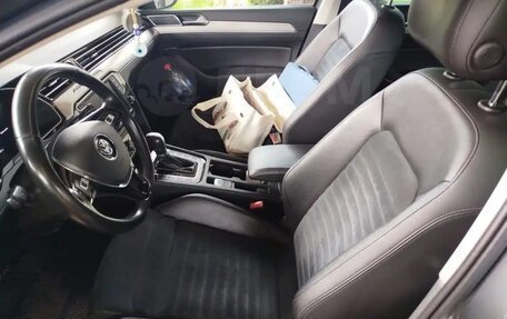 Volkswagen Passat B8 рестайлинг, 2016 год, 1 849 000 рублей, 3 фотография