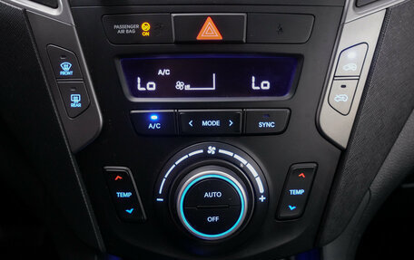 Hyundai Santa Fe III рестайлинг, 2017 год, 2 265 000 рублей, 17 фотография