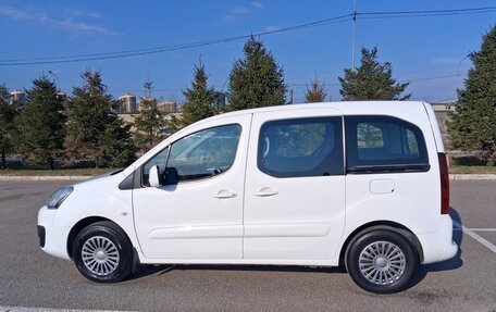 Peugeot Partner II рестайлинг 2, 2016 год, 930 000 рублей, 5 фотография