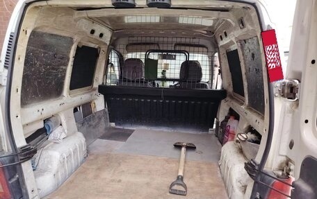 Peugeot Partner II рестайлинг 2, 2009 год, 220 000 рублей, 4 фотография