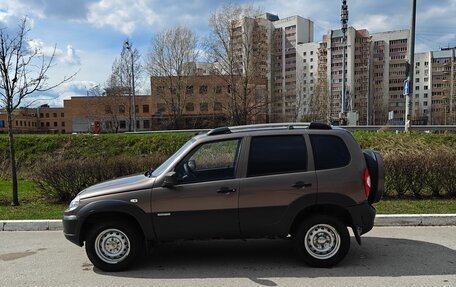 Chevrolet Niva I рестайлинг, 2013 год, 460 000 рублей, 7 фотография