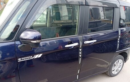 Toyota Roomy I, 2022 год, 1 300 000 рублей, 5 фотография