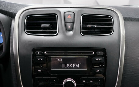 Renault Logan II, 2015 год, 733 000 рублей, 18 фотография