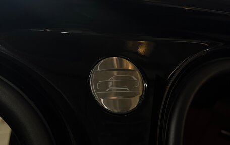 Land Rover Range Rover IV рестайлинг, 2015 год, 4 249 000 рублей, 17 фотография