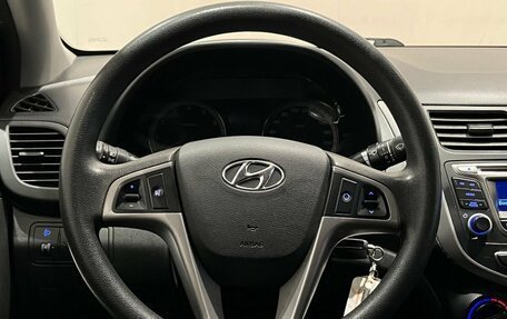 Hyundai Solaris II рестайлинг, 2015 год, 1 080 000 рублей, 14 фотография