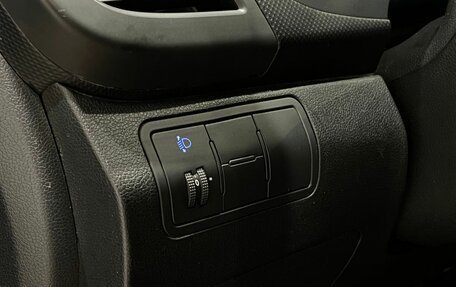 Hyundai Solaris II рестайлинг, 2015 год, 1 080 000 рублей, 18 фотография