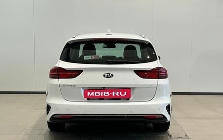 KIA cee'd III, 2020 год, 1 980 000 рублей, 6 фотография