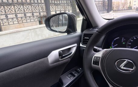 Lexus CT I рестайлинг, 2013 год, 1 690 000 рублей, 24 фотография