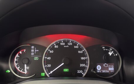 Lexus CT I рестайлинг, 2013 год, 1 690 000 рублей, 30 фотография