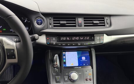 Lexus CT I рестайлинг, 2013 год, 1 690 000 рублей, 26 фотография