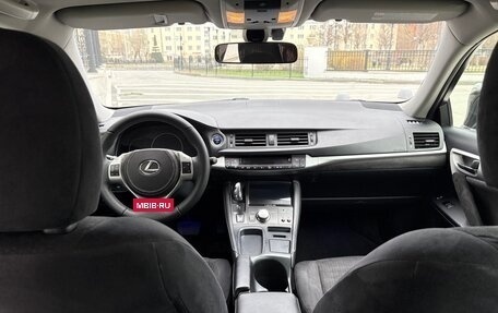 Lexus CT I рестайлинг, 2013 год, 1 690 000 рублей, 21 фотография