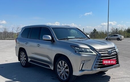 Lexus LX III, 2017 год, 7 200 000 рублей, 10 фотография