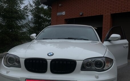 BMW 1 серия, 2011 год, 770 000 рублей, 1 фотография