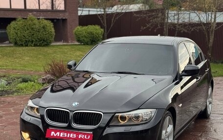 BMW 3 серия, 2011 год, 1 020 000 рублей, 1 фотография