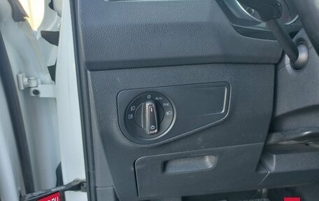 Volkswagen Tiguan II, 2018 год, 1 940 000 рублей, 23 фотография