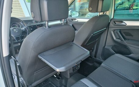 Volkswagen Tiguan II, 2018 год, 1 940 000 рублей, 36 фотография