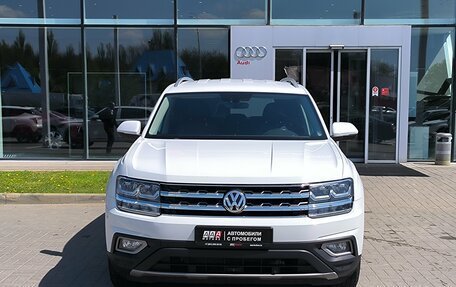 Volkswagen Teramont I, 2019 год, 2 820 000 рублей, 2 фотография