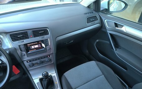 Volkswagen Golf VII, 2013 год, 1 030 000 рублей, 20 фотография