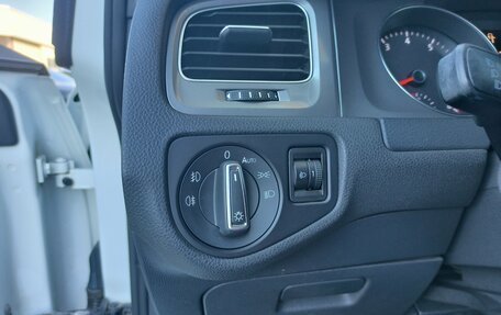 Volkswagen Golf VII, 2013 год, 1 030 000 рублей, 25 фотография