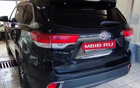 Toyota Highlander III, 2016 год, 4 500 000 рублей, 4 фотография