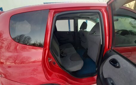 Honda Fit III, 2003 год, 250 000 рублей, 9 фотография