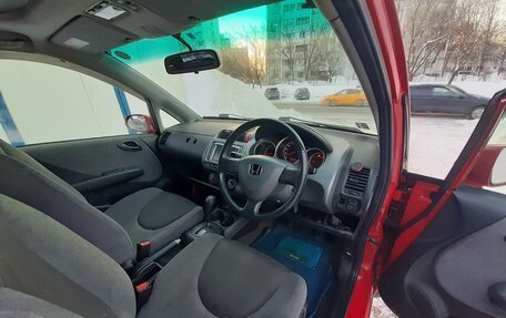 Honda Fit III, 2003 год, 250 000 рублей, 12 фотография