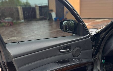 BMW 3 серия, 2011 год, 1 020 000 рублей, 12 фотография