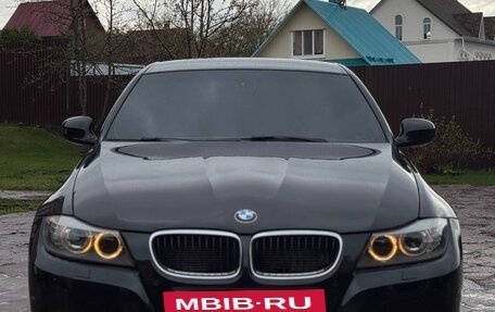 BMW 3 серия, 2011 год, 1 020 000 рублей, 10 фотография