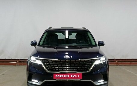 KIA Carnival, 2023 год, 4 399 000 рублей, 2 фотография