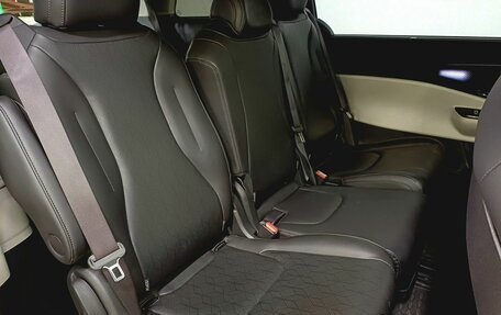 KIA Carnival, 2023 год, 4 399 000 рублей, 28 фотография