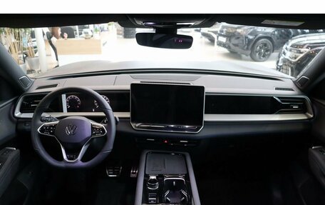 Volkswagen Teramont, 2026 год, 6 350 000 рублей, 10 фотография